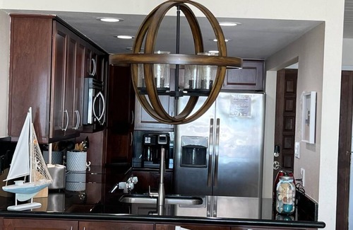 Galveston Condo | Beach Escape 2 bedroom/2 bath with amazing views!