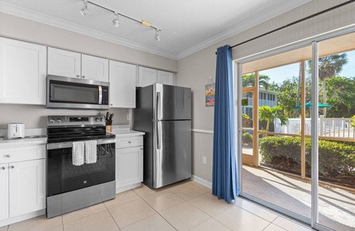 Whitney Beach Condo | Beach Escape – Silver Sands Gulf Resort #246, Private Patio & Pool by RVA