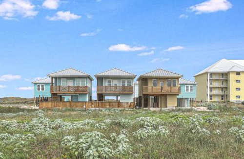 Port Aransas House | Beach Escape Where Relaxation Meets the Waves