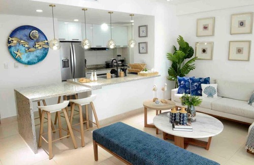 Juan Dolio - El Pueblo Apartment | Beach front apt., pool, Wifi 300mbps, Bar & gym