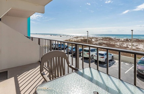 Gulf Shores Condo | BEACH FRONT 1 Bedroom at Island Winds!