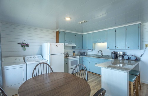 St. George Island Apartment | Beach front, 1 bed/1 bath ground level.