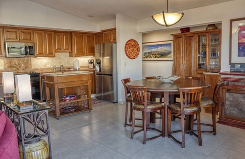 Los Cabos Condo | Beach front 2 Bedroom 2 Bathroom luxury condo with amazing views.