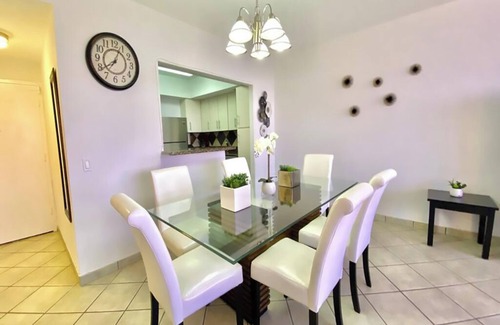 Hollywood South Central Beach Condo | BEACH FRONT 2 Bed + 2 Bath Beach Front Condo in Hollywood Beach