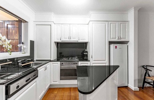 Aspendale Apartment | Beach Front Apartment