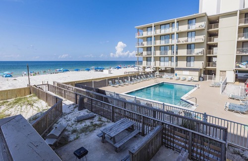 Gulf Shores Condo | Beach Front, Clean, Gulf View, Budget Friendly!