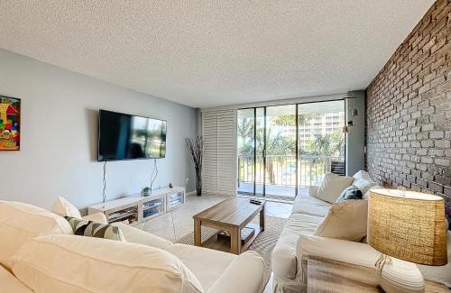Marco Island Apartment | Beach Front Condo In Paradise Marco Island