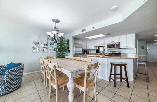 Orange Beach Condo | Beach Front Condo | Private Balcony | Splash Pad | My Beach Getaways