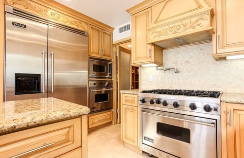 Marina Peninsula Villa | Beach Front Dream 2 Story Condo!