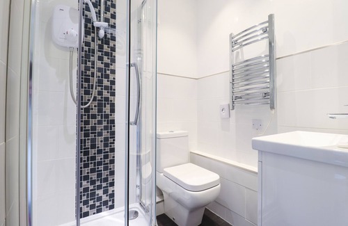 Eastbourne Bed & Breakfast | Beach Front Guest House