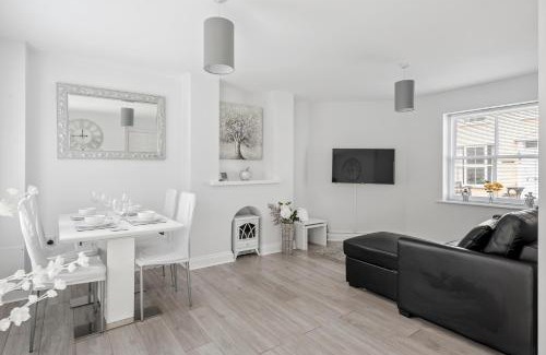 Walton on the Naze House | Beach Front House