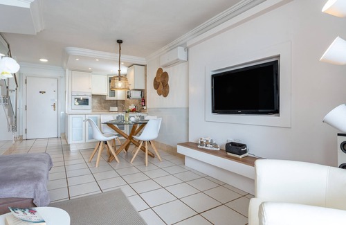 Sitio de Calahonda Apartment | Beach Front house - Full Sea view - Dona Lola Beach Resort - Marbella - Mijas
