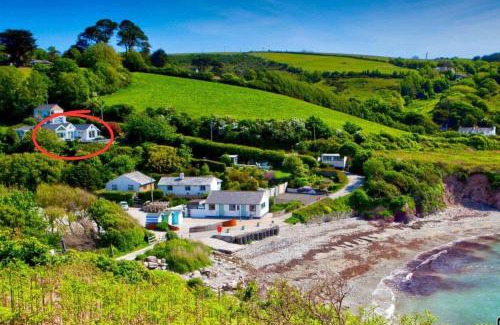 Talland House | Beach Front House with Stunning Sea Views and Free Use of a Local Indoor Pool