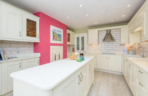 Talland House | Beach Front House with Stunning Sea Views and Free Use of a Local Indoor Pool