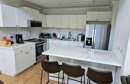 Zarzal Condo | Beach-front large Pent House - private terrace