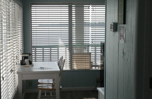Cedar Key Hotel | Beach Front Motel