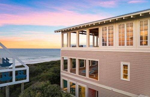 Seaside House | BEACH FRONT Seaside Home - Outside the Box - 4BR 4,5BTH home