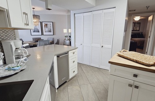 Orange Beach Condo | Beach Front: Top Floor! King/King/2Fulls
