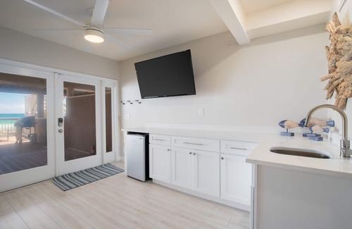Fort Walton Beach - Destin House | Beach Front Townhome - Crabby's Treasure Chest - Green Reef #3