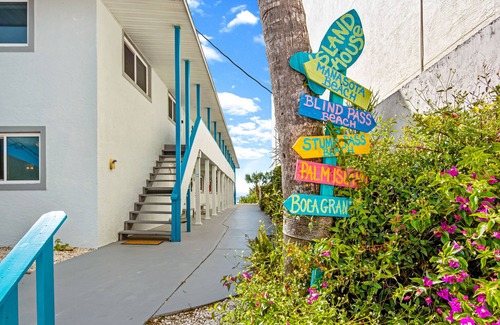Englewood Apartment | BEACH FRONT UNIT 4 UPSTAIRS