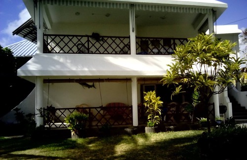 Grand Gaube Villa | Beach front villa fully equipped ideal for big families