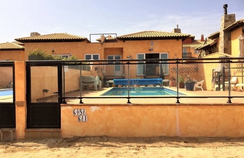 Corralejo Villa | Beach front villa, great views, private heated pool