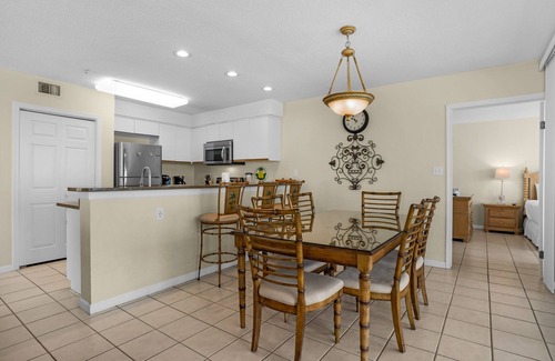 Fort Walton Beach Condo | 🌞Beach FRONT w/FREE Beach Svc~Pool~Fab Views~Okaloosa Island~3BR The Palms 601