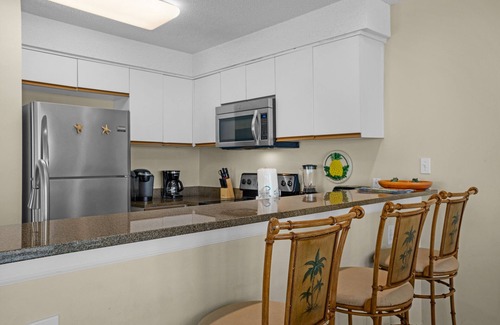 Fort Walton Beach Condo | 🌞Beach FRONT w/FREE Beach Svc~Pool~Fab Views~Okaloosa Island~3BR The Palms 601
