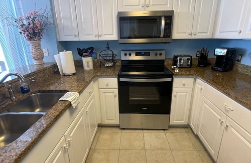 Long Beach Condo | BEACH FRONT W/HUGE BALCONY! FREE WI-FI, 5 POOLS MAJESTIC BEACH, T-1 FLOOR 13