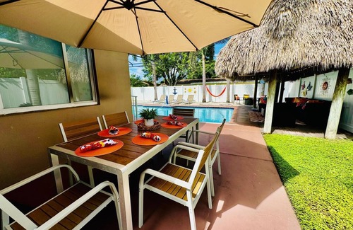 Harbor Village House | Beach & Fun: Heated Pool, Tiki Hut, Fire Pit, Bikes