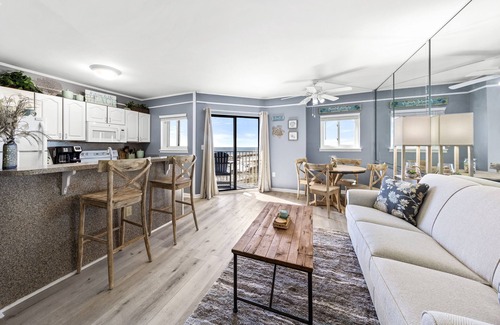 Fort Morgan Condo | Beach Getaway- Ocean Views, Pools & Steps to Sand!