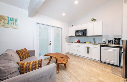 Sarasota Apartment | Beach getaway! Unit 3