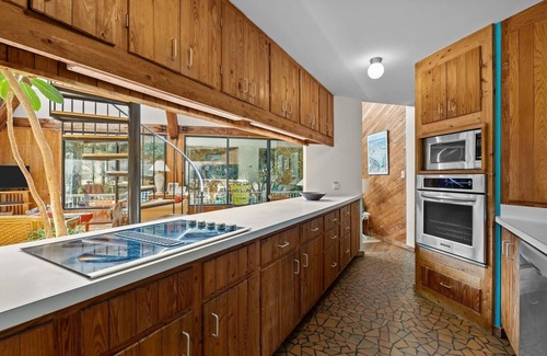 Pine Knoll Shores House | Beach Grove 3 Bedroom Home