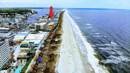 North Carolina Coast House | Beach Harbour 16 @ The Carolina Beach Boardwalk - Full Remodel!