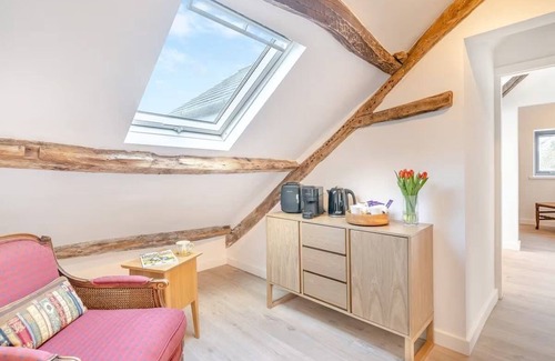 Arnside Apartment | Beach Haven - Stunning Beach Front Property