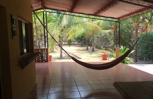 La Libertad House | Beach Home in Playa Palmarcito - surfing, seafood and serenity