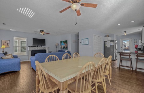 Surfside Beach House | Beach House 1183. Ocean View. Pet friendly. Walk to beach. Golf cart included