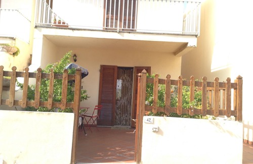 Posada Apartment | Beach house 800 meters from the beach in the medieval village, Family