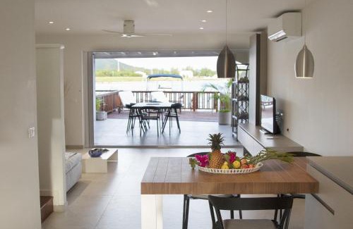 Jolly Harbour House | Beach House Antigua