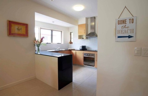 Mission Beach Apartment | Beach House Apartment No 5 - Beach, Village Shops