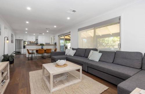 Port Willunga House | Beach house at Port Willunga