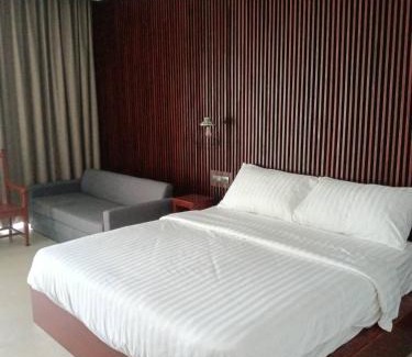 Sa Khu House | Beach house by Rose massage