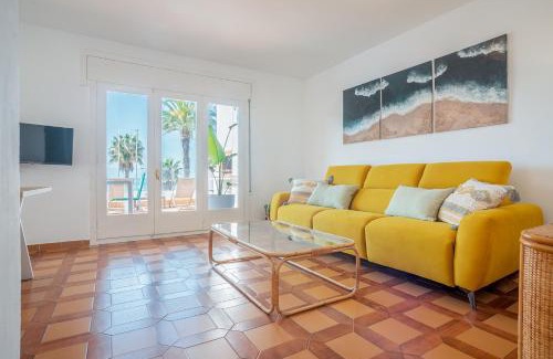 Cambrils Apartment | Beach House Cambrils Apartamento en Primera Línea de playa
