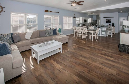 Fort Morgan House | Beach house community/Fort Morgan/pet friendly