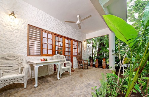 Negril Condo | Beach House Condos Garden Studio I - 7mile Beach Jamaica