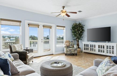 Laguna Beach Estates House | Beach House - Happy Wife Happy Life by Panhandle Getaways
