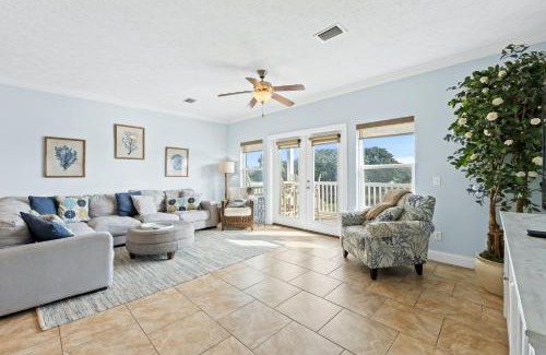 Laguna Beach Estates House | Beach House - Happy Wife Happy Life by Panhandle Getaways