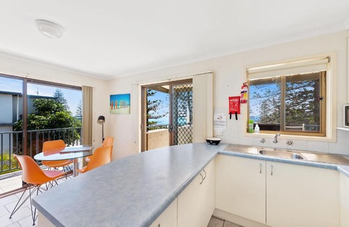 Port Macquarie Apartment | Beach House Holiday Apartments