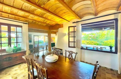 Mal Pas-Bon Aire House | BEACH HOUSE IDEAL FOR CHILDREN
