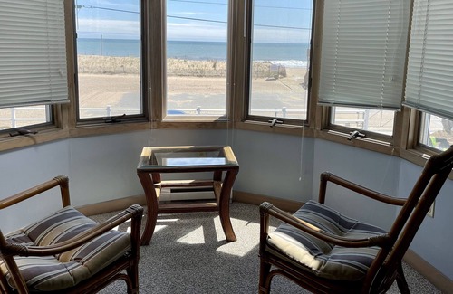 Misquamicut House | Beach House in Misquamicut!